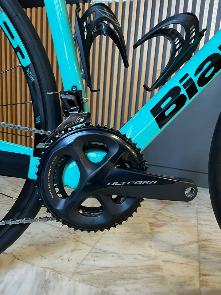 Bianchi Infinito XE Shimano Ultegra misura 53 usata
