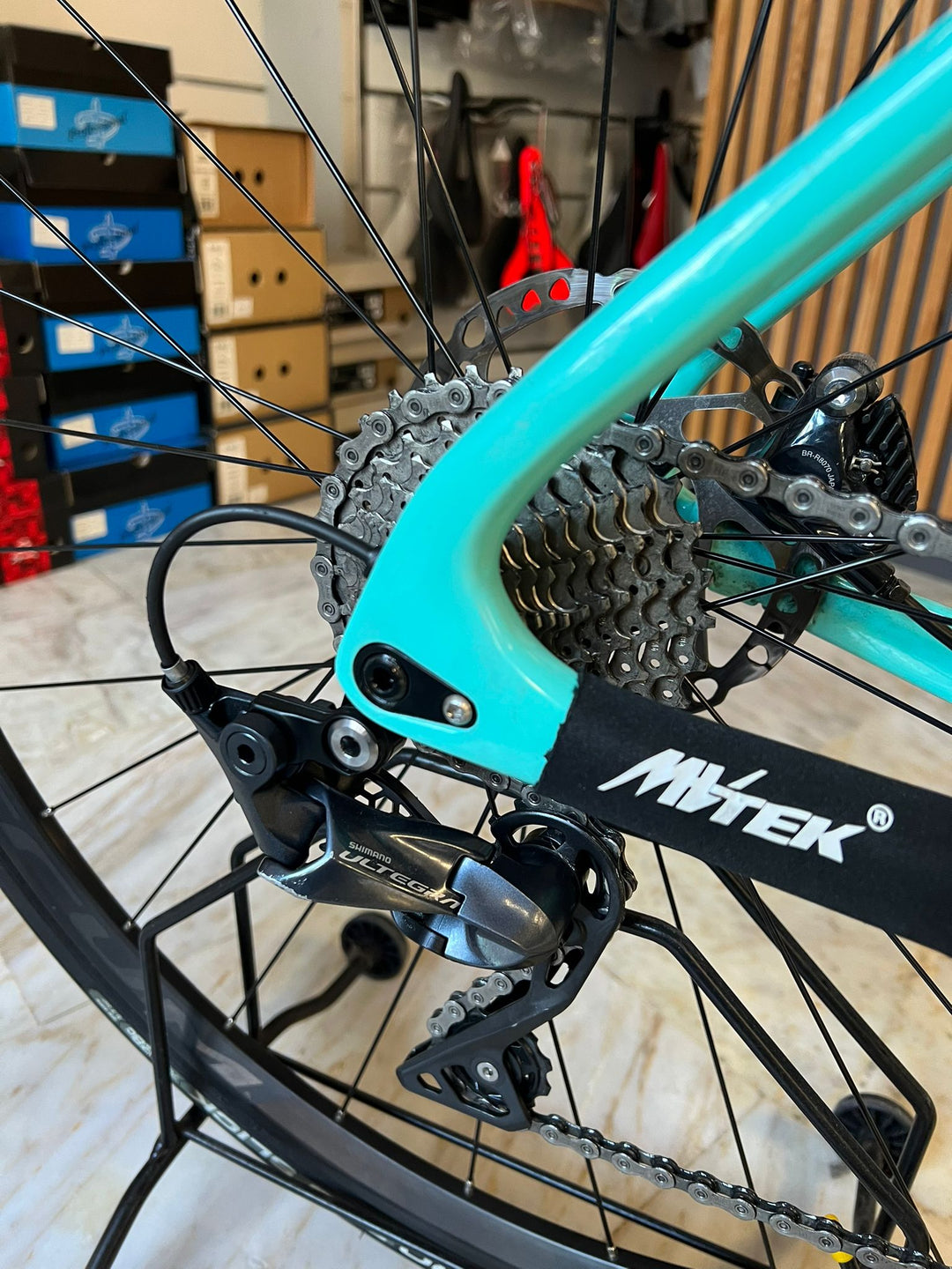 Bianchi Infinito XE Shimano Ultegra misura 53 usata