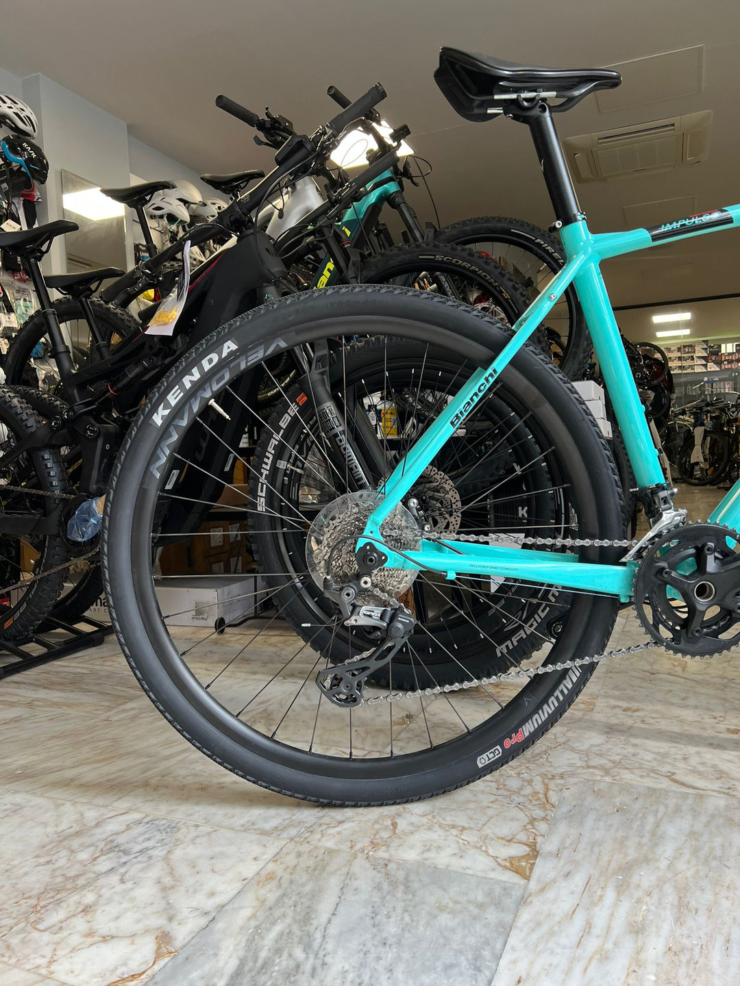 Bianchi Impulso All Road Shimano GRX usato