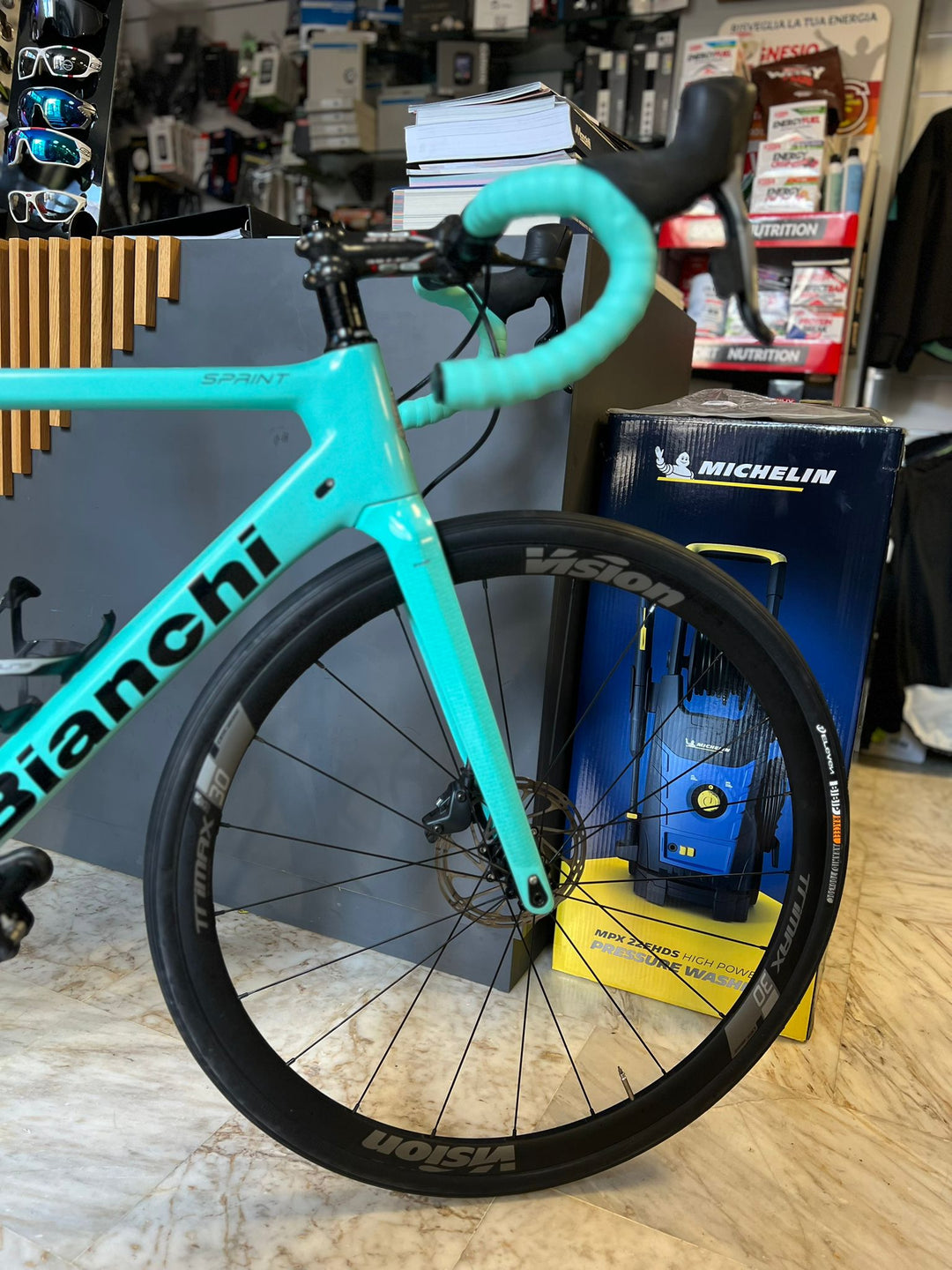 Bianchi Sprint Sram Force 12v bici da corsa usata