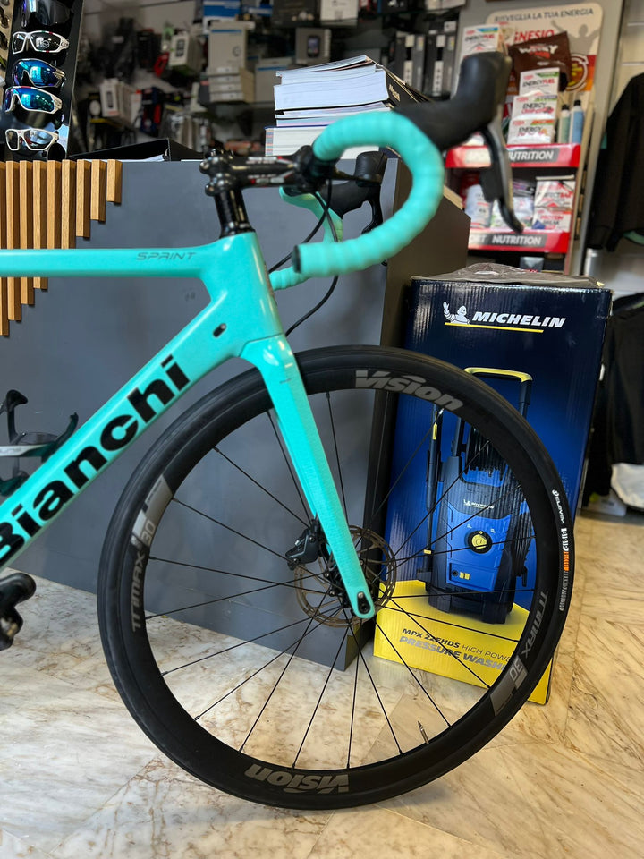 Bianchi Sprint Sram Force 12v bici da corsa usata