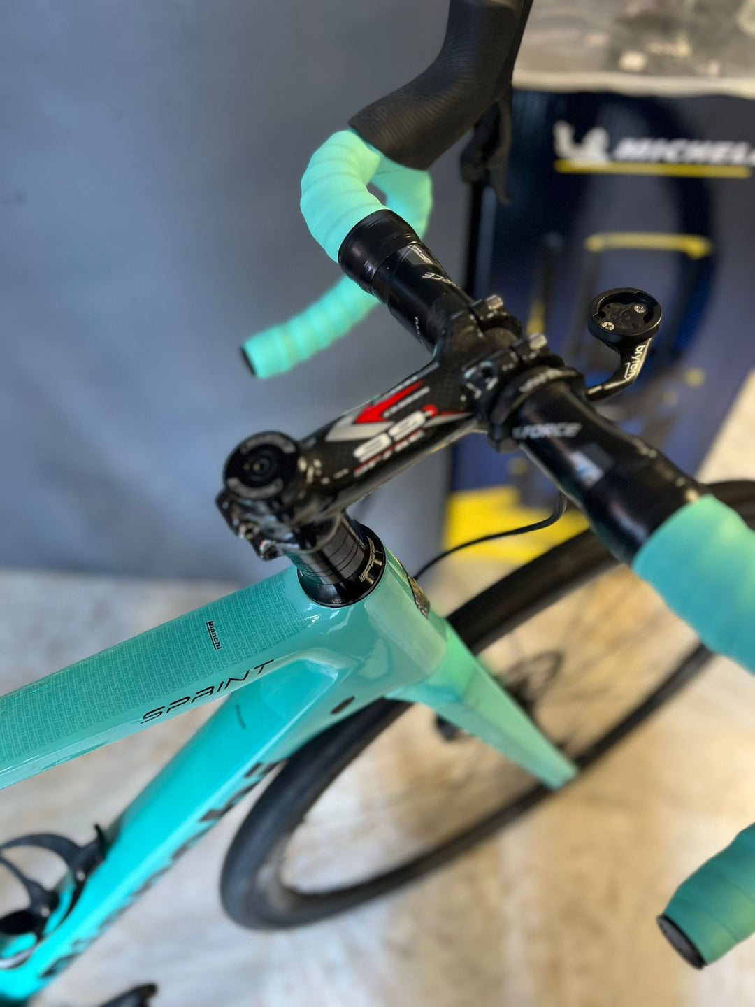 Bianchi Sprint Sram Force 12v bici da corsa usata